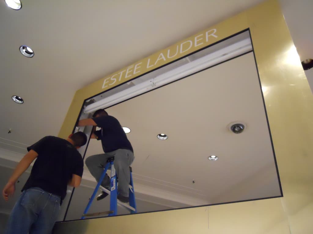 Exhibit Manufacturer for Estee Lauder